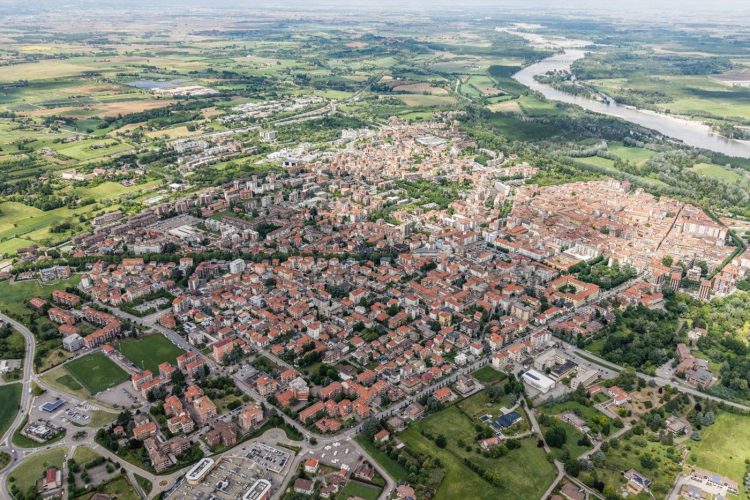 Per Valenza immagino un progetto capace di unire identità, sviluppo e qualità della vita